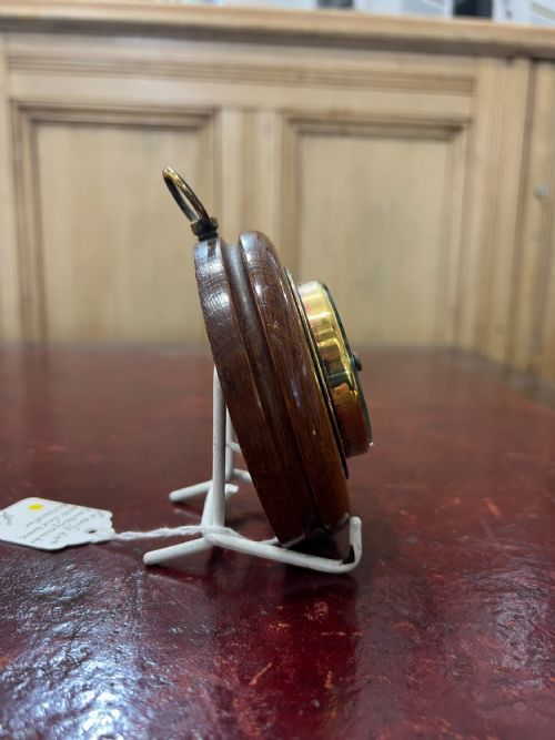 EARLY 20TH CENTURY CIRCULAR OAK BRASS BAROMETER - ADDITIONAL PHOTO 2