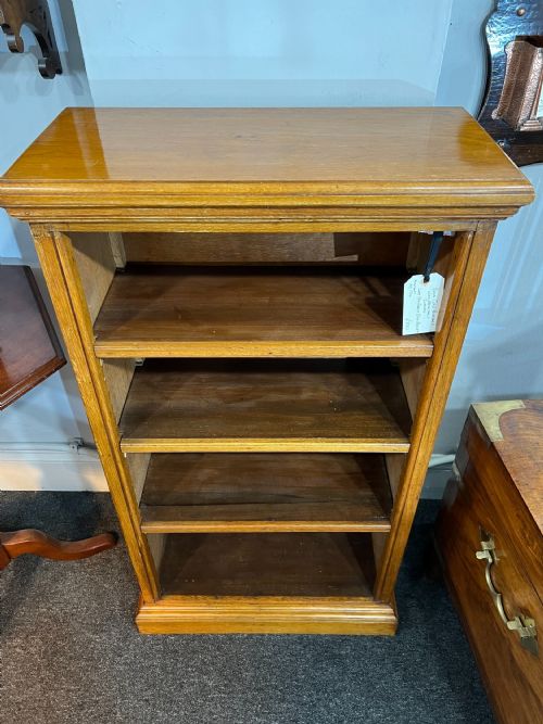 SOLID OAK BOOKCASE WITH ADJUSTABLE SHELVES LATE 19THEARLY 20TH CENTURY - ADDITIONAL PHOTO 1
