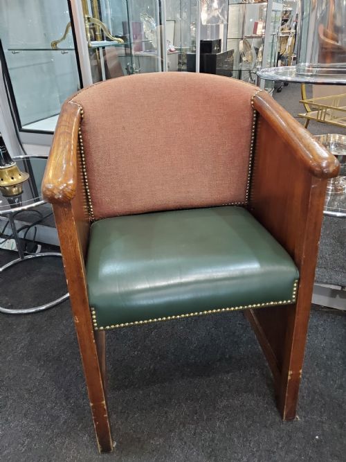 PAIR ART DECO OAK LEATHER CINEMA SEATS C1920S - ADDITIONAL PHOTO 1