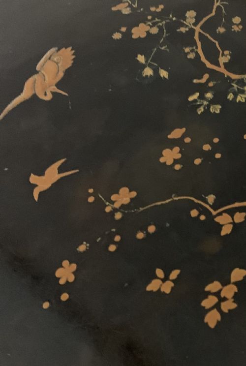 CHINOISERIE LACQUERED OCCASIONAL TABLE WITH CHERRY BLOSSOM INLAY C1910 - ADDITIONAL PHOTO 2