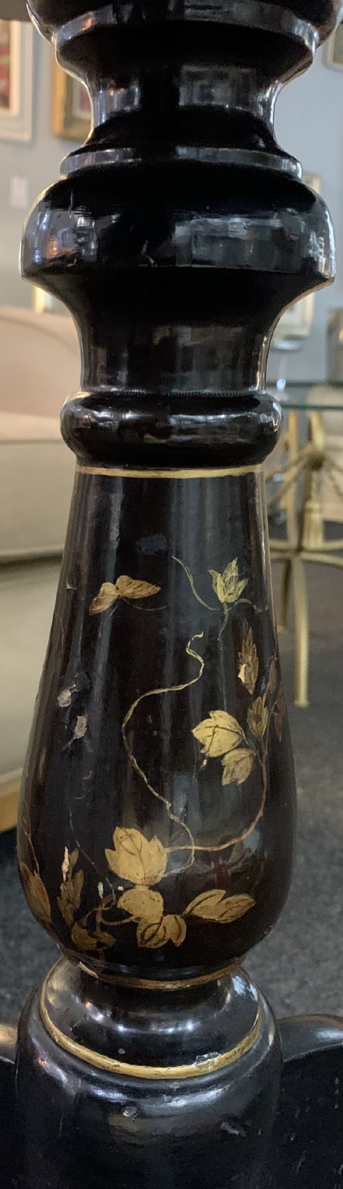CHINOISERIE LACQUERED OCCASIONAL TABLE WITH CHERRY BLOSSOM INLAY C1910 - ADDITIONAL PHOTO 7