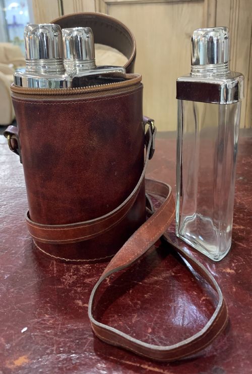 LUXURY BURGUNDY LEATHER TRIPLE GLASS FLASK SET C1930 - ADDITIONAL PHOTO 7