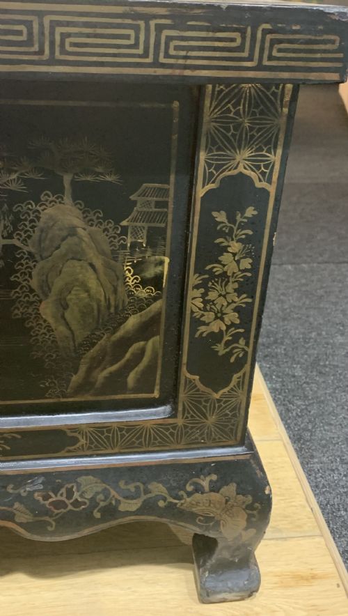 ORIENTAL LAQUERED CENTRE CHEST WITH X4 DRAWERS C1900 - ADDITIONAL PHOTO 4