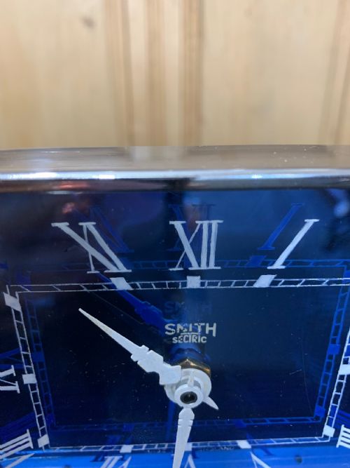 SMITHS BLUE GLASS AND CHROME SECTRIC CLOCK C1930S - ADDITIONAL PHOTO 1