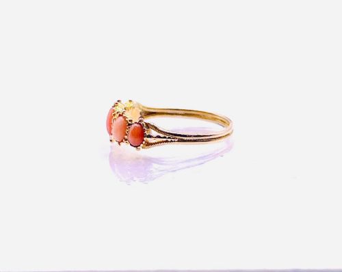 GEORGIAN NATURAL CORAL FIVE STONE 18CT GOLD RING N - ADDITIONAL PHOTO 3