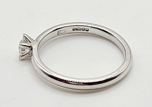 DIAMOND SOLITAIRE WITH SOLID PLATINUM BAND SIZE M12 - ADDITIONAL PHOTO 3