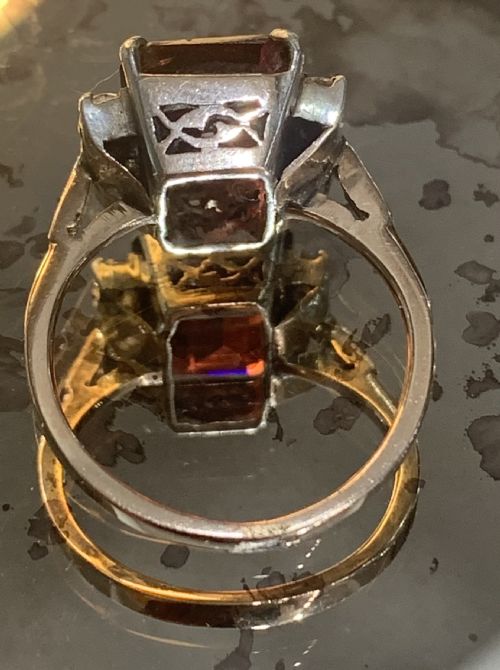 ART DECO EMERALD CUT GARNET AND WHITE SAPPHIRE 9CT GOLD RING SIZE K12 - ADDITIONAL PHOTO 1