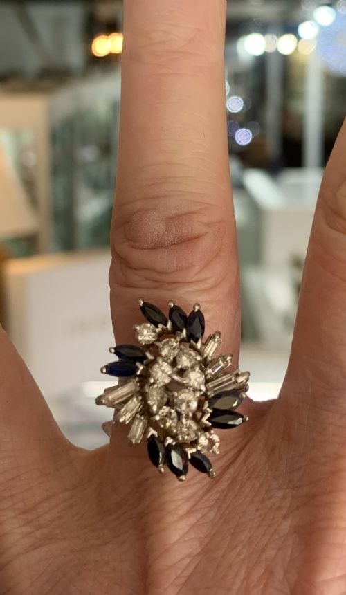 DAZZLING DIAMOND SAPPHIRE TOTAL APPROX 16CTS 18CT WHITE GOLD CLUSTER RING SIZE O 12 - ADDITIONAL PHOTO 1