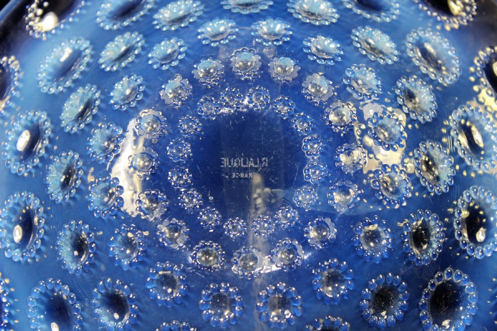 Rene Lalique, Art Deco Opalescent Asters Plate c.1935 View III