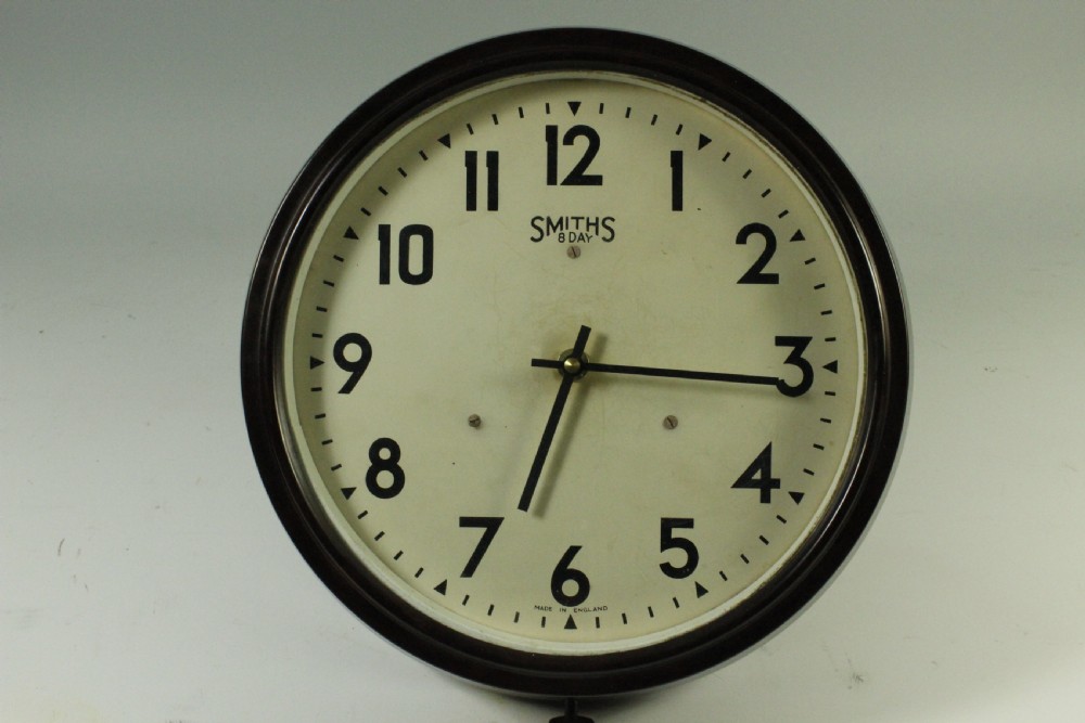 Art Deco Smiths bakelite clock c.1930's