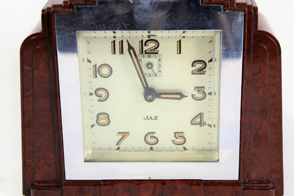 Jaz French art deco bakelite alarm clock made c.1930 View IV