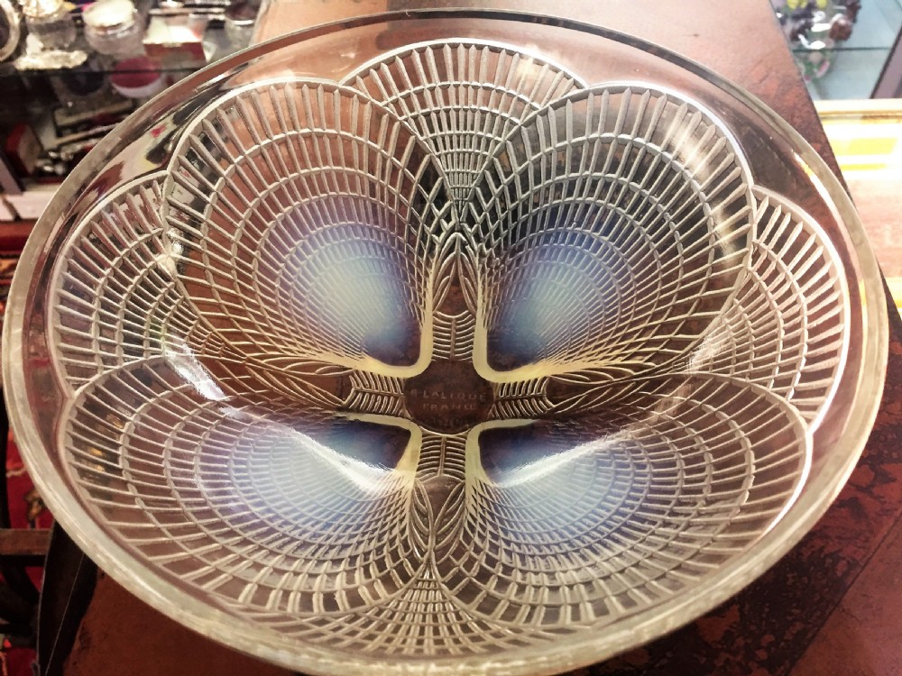 Rene Lalique Coquilles Pattern Opalescent Bowl .c1930 View V