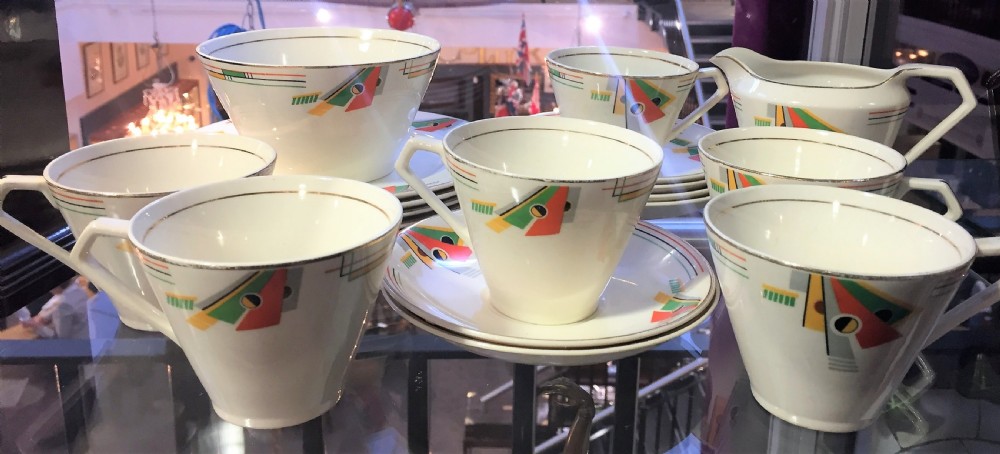 Rare geometric art deco patterned tea service c.1930s
