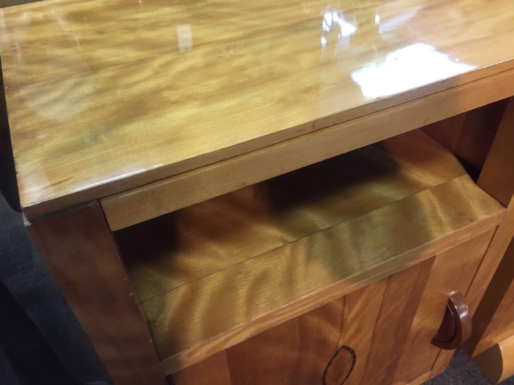 Fine Pair of Art Deco Maple Bedside Cabinets c.1930 View V