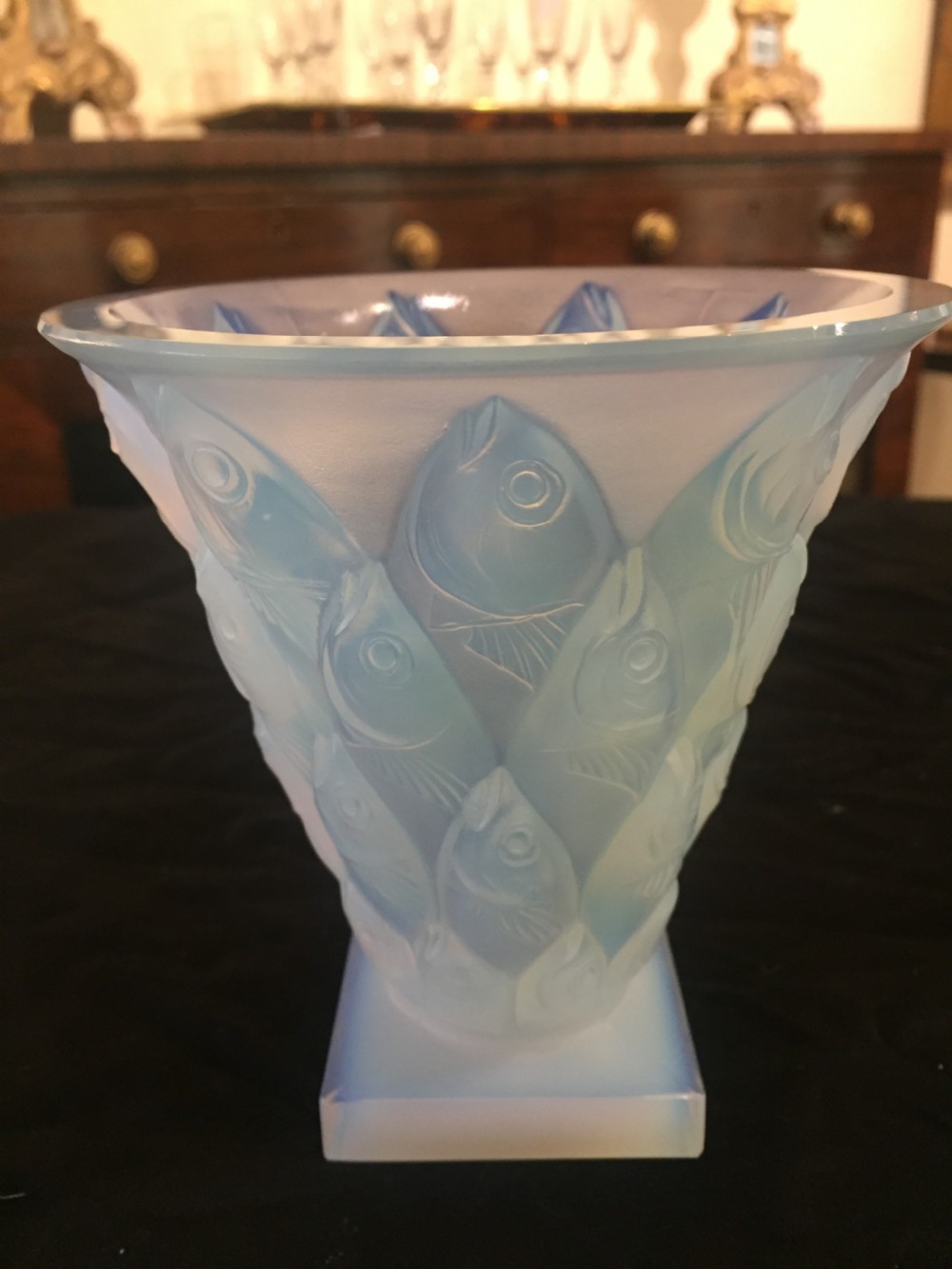 Sabino French Art Deco Opalescent Glass Fish Vase c.1930