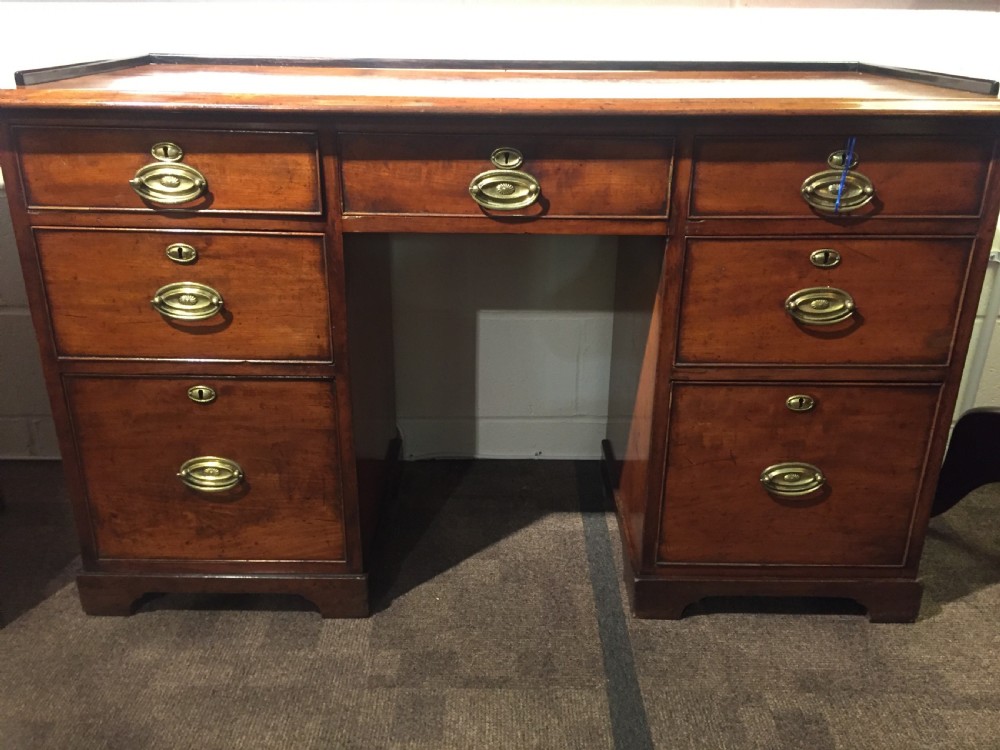 Victorian walnut desk with gallery top c.1880 View VI