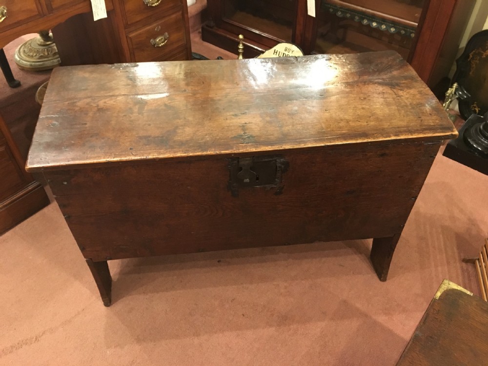Early 18th Century Oak Coffer 