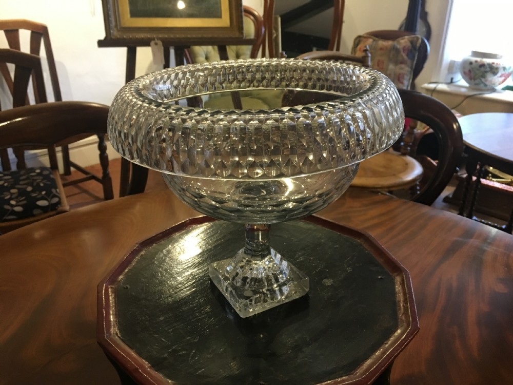 Irish Turn Over Rim Bowl on a Square 