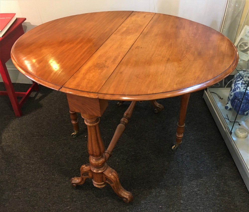 Victorian Mahogany Supper or Breakfast Table c1870