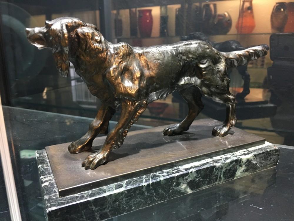 Pair of French Bronze Spaniel Bookends mounted on Marble Bases Early C20th  View IV