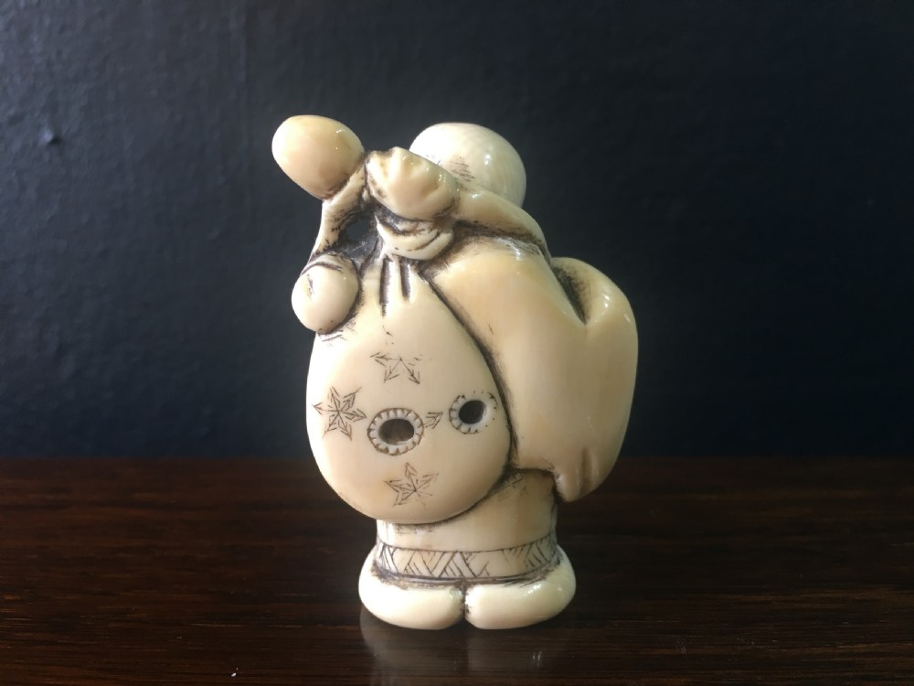 Signed Meiji Period Ivory Netsuke of Motei with Sack & Double Gourd on Back Late C19th View III