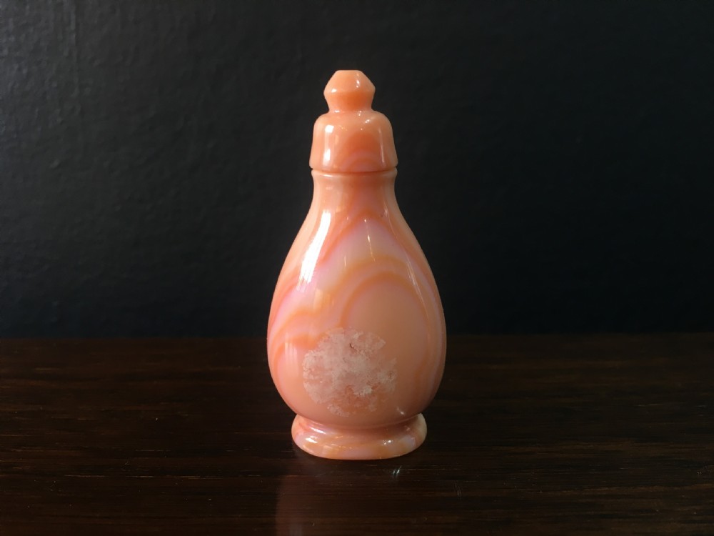 Chinese Peking Glass (Imitating Coral) Snuff Box 18/19thC View II