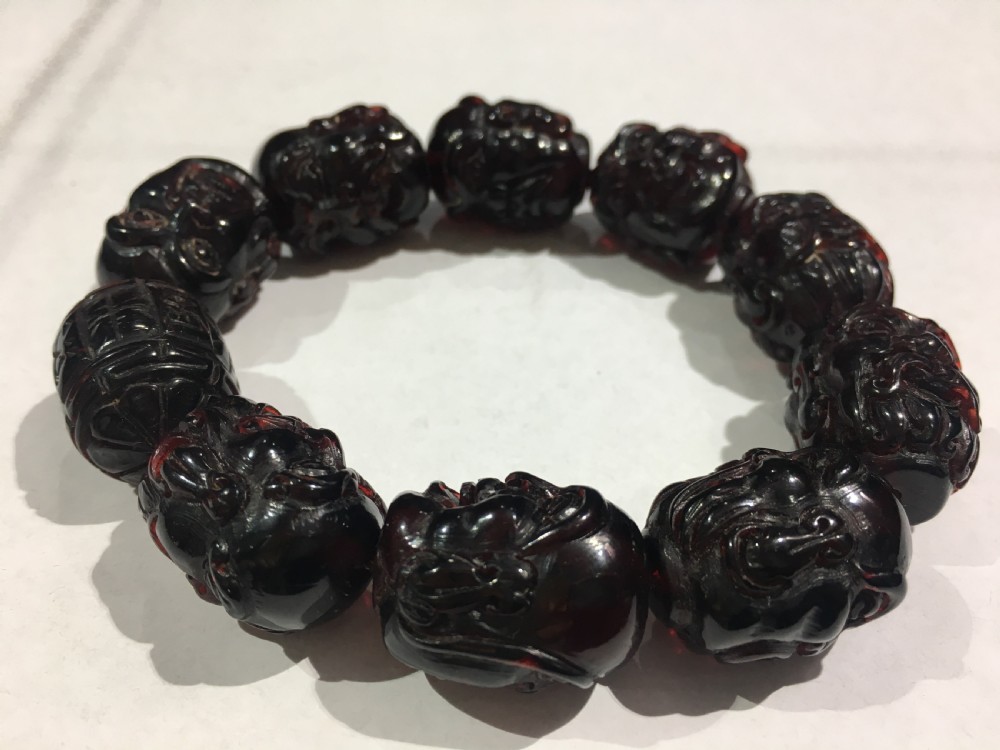Chinese Carved Amber Beads C19th View IV