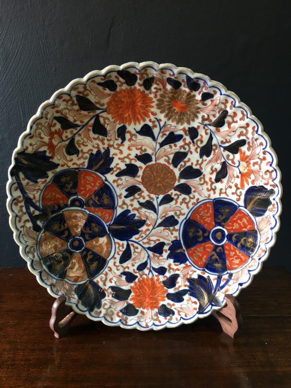 Meiji Period Imari Fluted Charger C19th