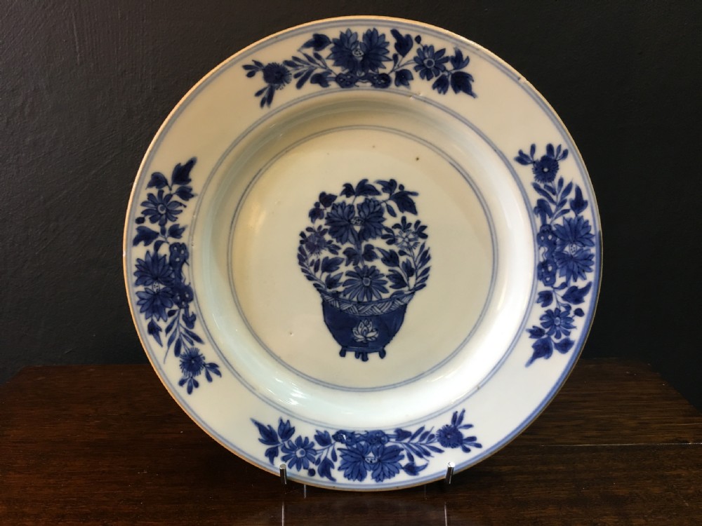 Kangxi Period Blue & White Dish Flower in Jardineiere Motif c1622-1722
