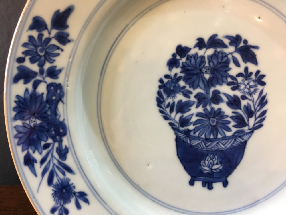 Kangxi Period Blue & White Dish Flower in Jardineiere Motif c1622-1722 View II