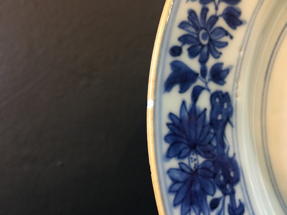 Kangxi Period Blue & White Dish Flower in Jardineiere Motif c1622-1722 View III