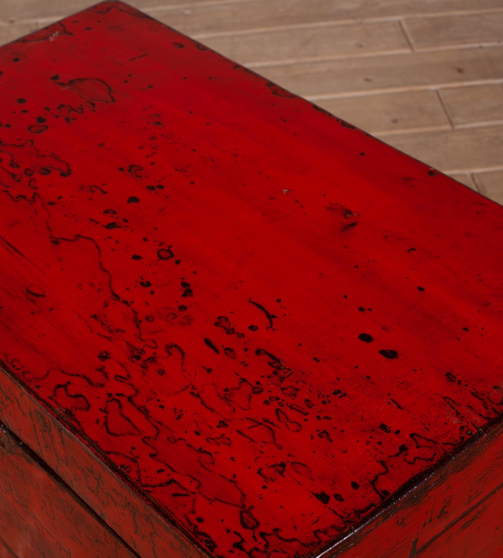 Shandong Red Trunk View III