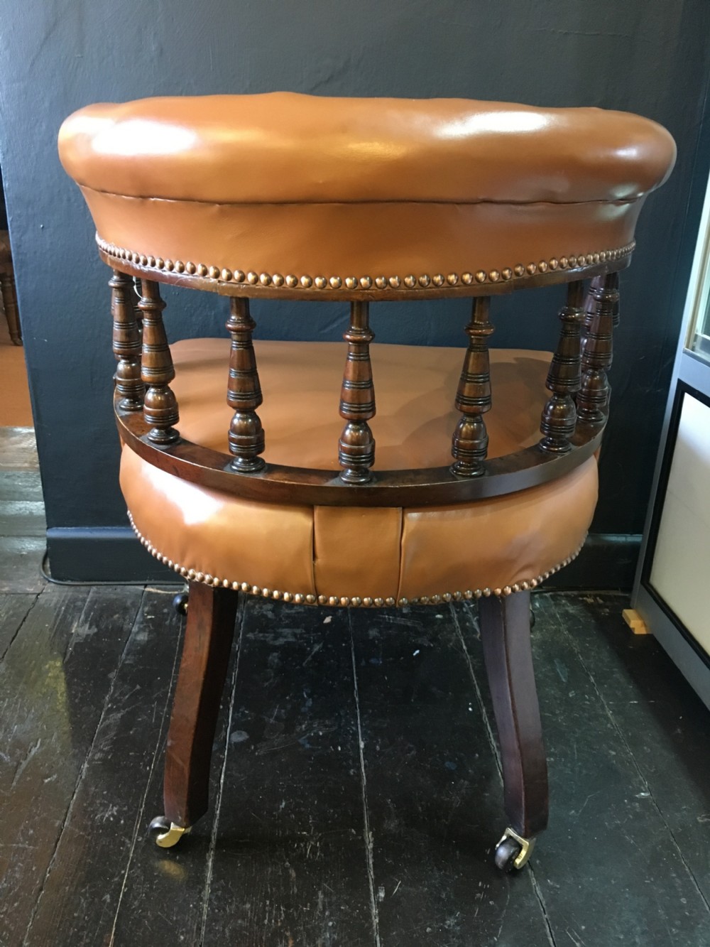 Victorian Mahogany Library Chair Upholstered in Fine Grain Leather c1860 View V