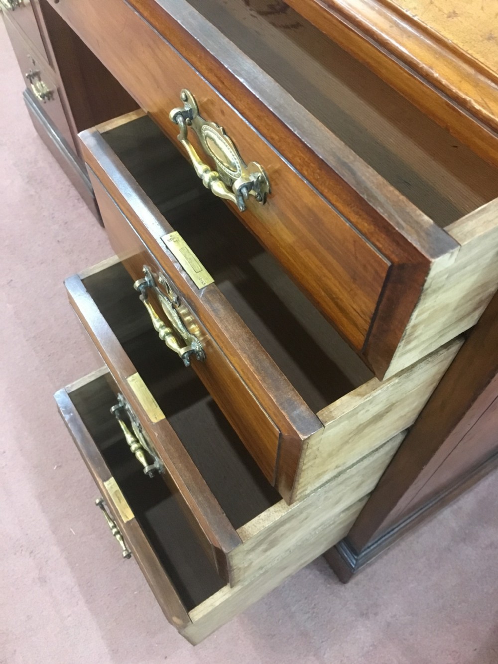 Late Victorian Twin Pedestal Mahogany Desk with Working Locks View III