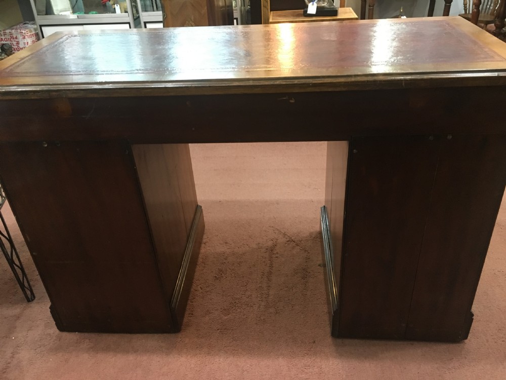Late Victorian Twin Pedestal Mahogany Desk with Working Locks View V