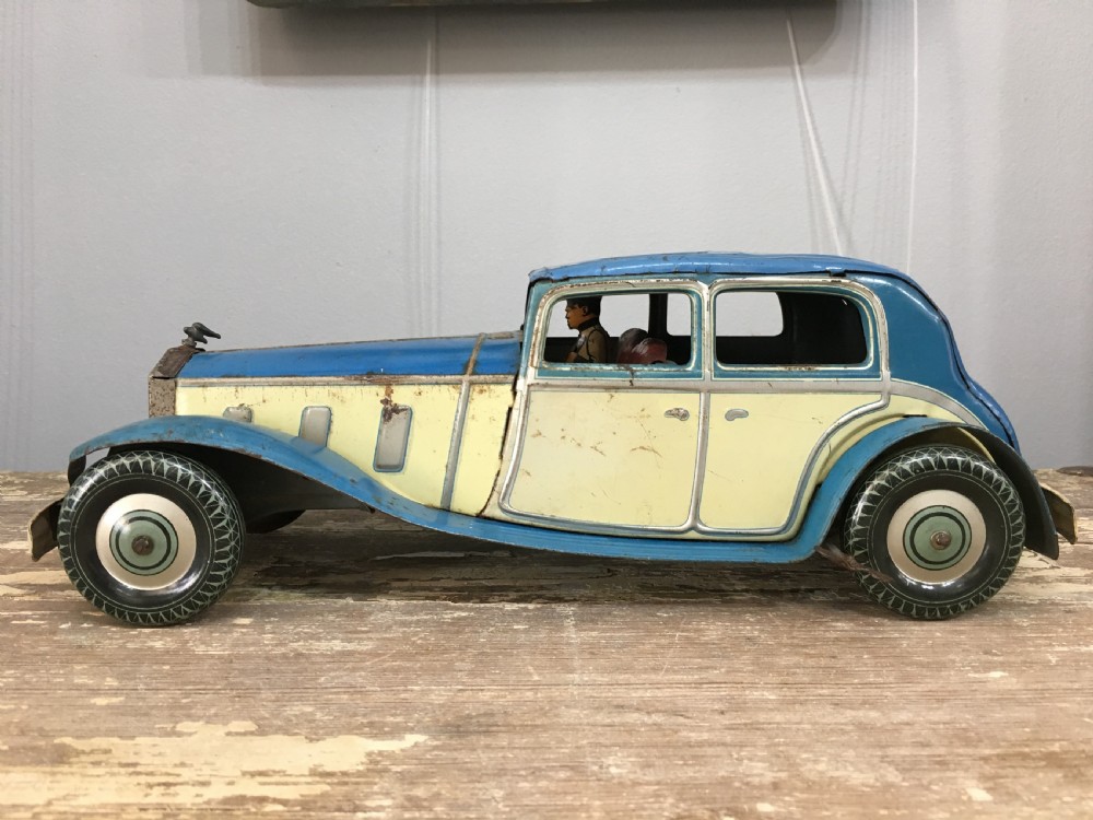 Wells 1930's Tinplate Clockwork Limousine Car