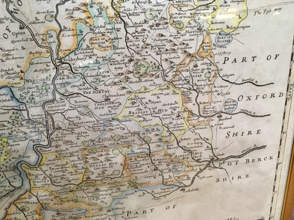 1695 Map of Gloucestershire by Robert Morden View VI