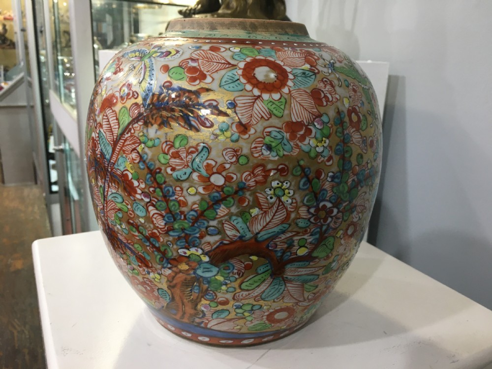 Kangxi Period (1662-1722) clobbered ginger jar C17/18th View II