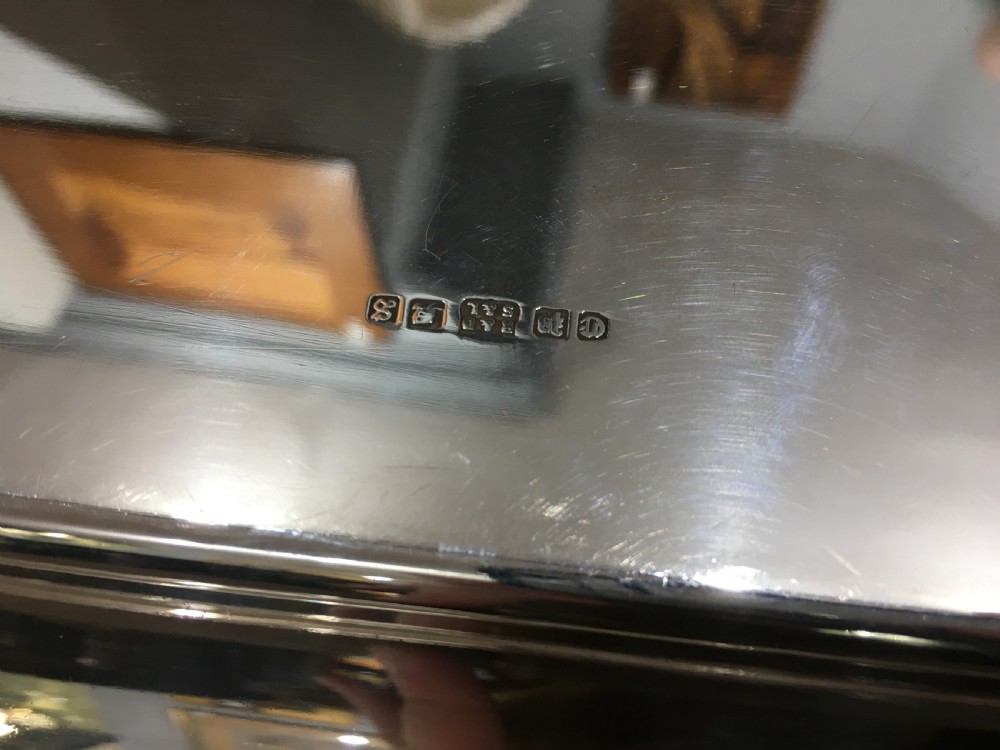 Roberts & Done & Sons LTD. Large Art Deco E.P.N.S Tray View V
