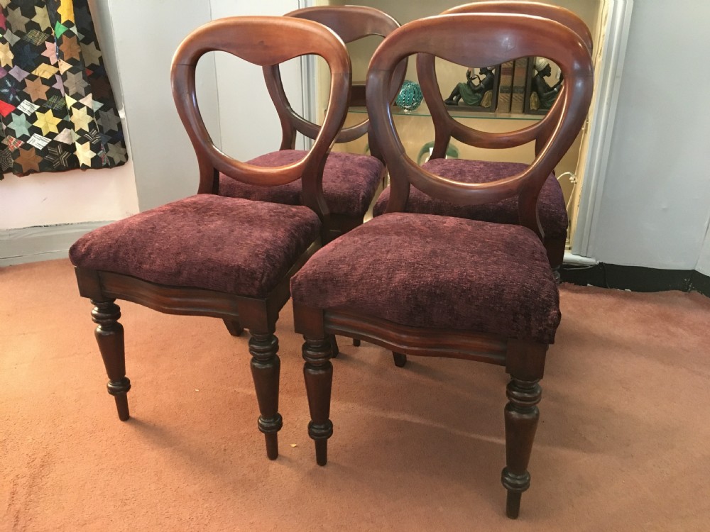 Set of 4 Victorian Balloon Back Mahogany Dining Chairs View IV
