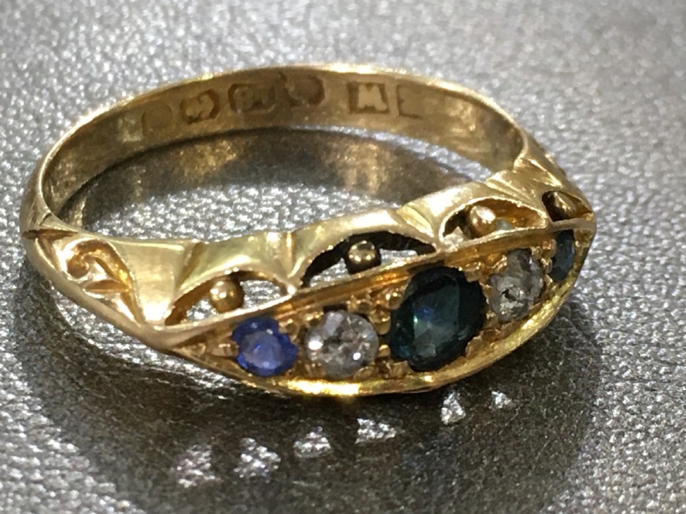 Edwardian (1914) sapphire & diamonds ring, 18ct, size M View V