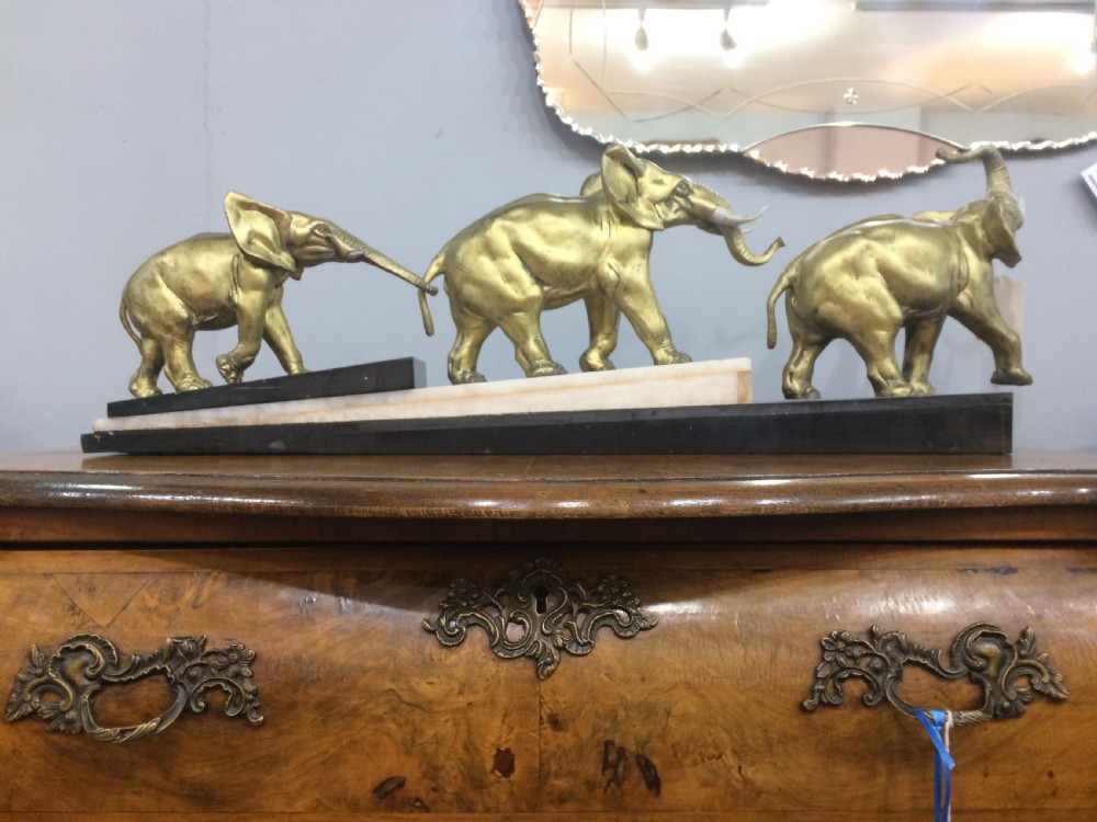 French art deco family of elephants c.1920 View II