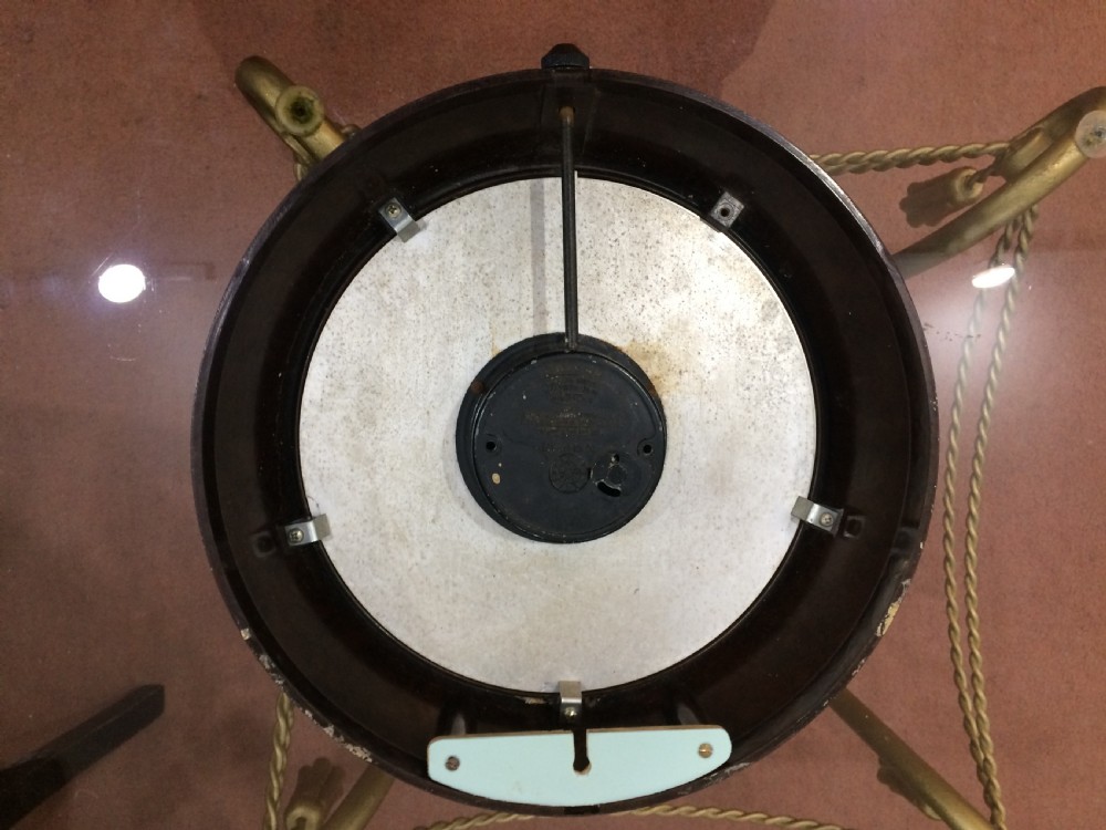 1930's smiths bakelite clock in VGC. Converted to battery. View IV