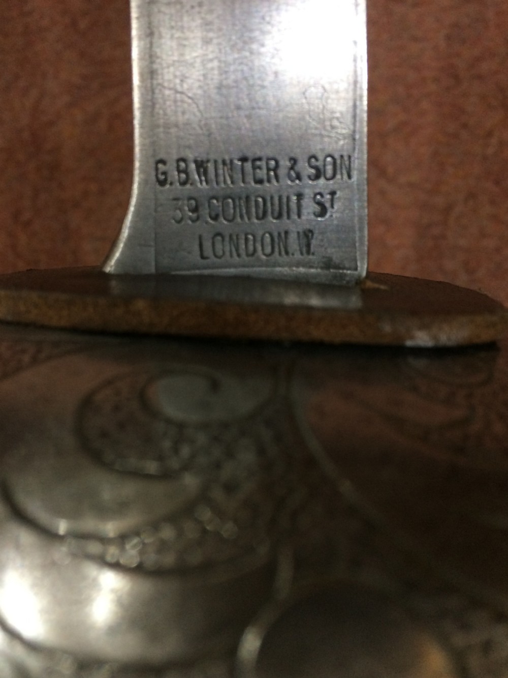 Antique WW1 British cavalry officer's fighting sword View IX