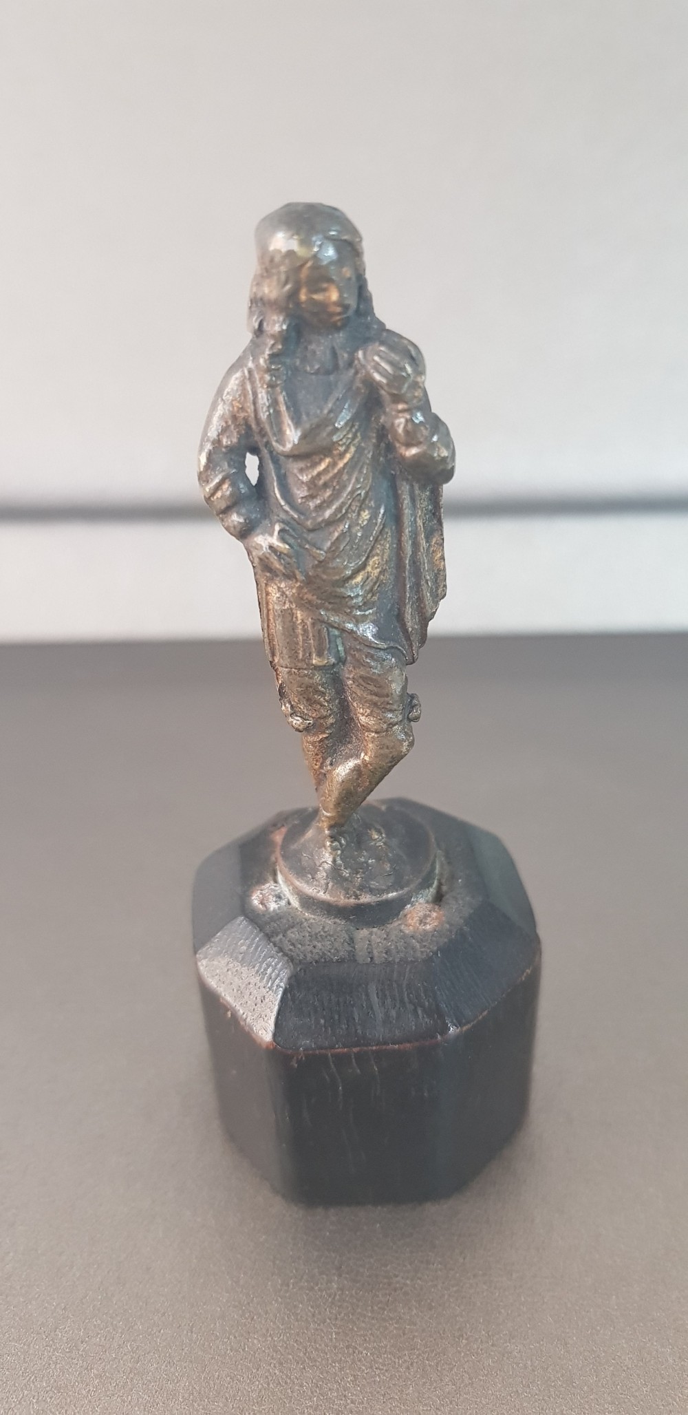 Gilt Bronze Galileo & Newton Early 19th Century Italian Figures View III