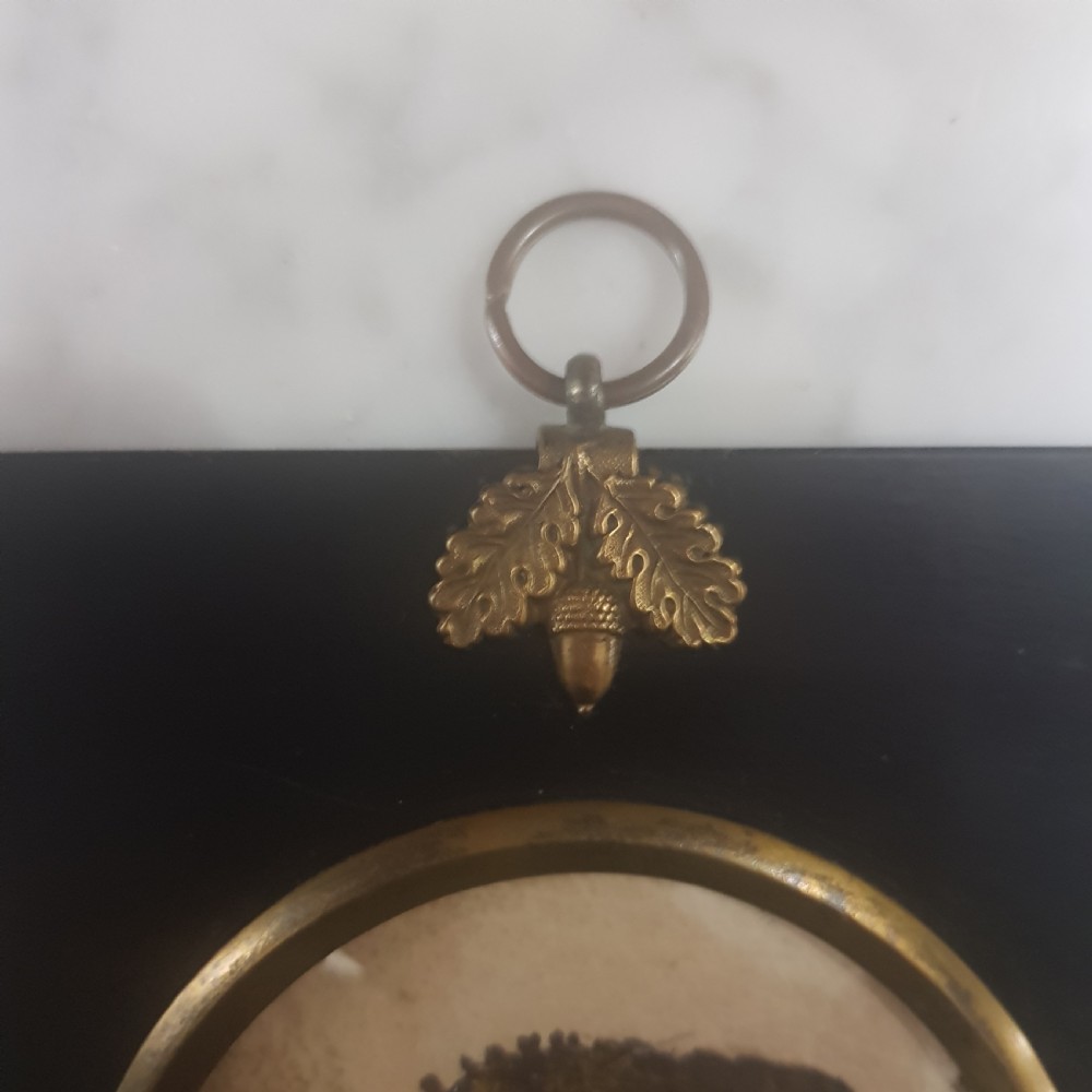 Naval Officer Silhouette 19th Century Mounted in Wooden Frame with Hanging Loop View IV