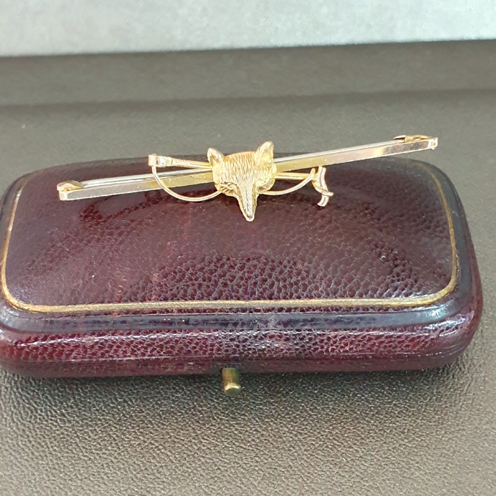 Fox 9 Carat Gold Pin / Brooch 1910 by Equestrian Jeweller, Alfred James How View V