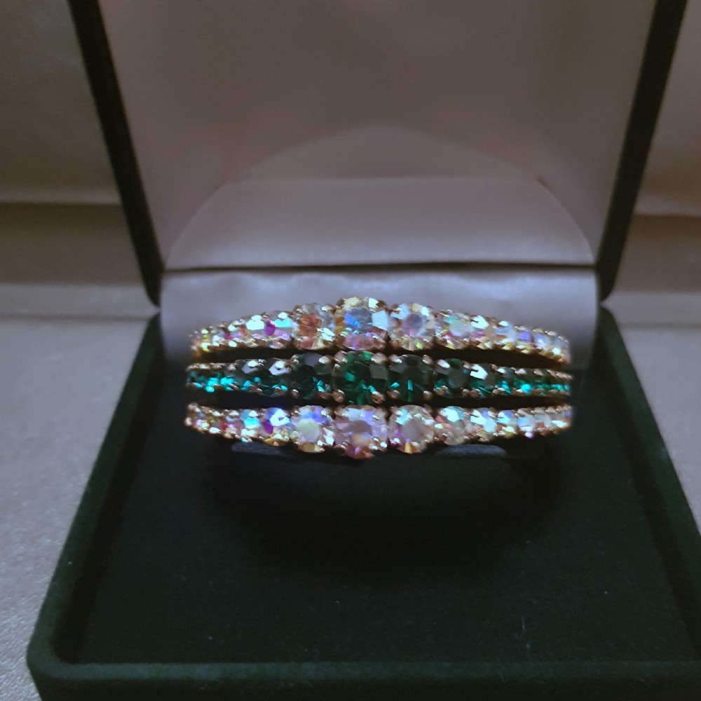 1950s Aurora Borealis & Emerald Green Crystal Cuff Bangle Bracelet View VIII