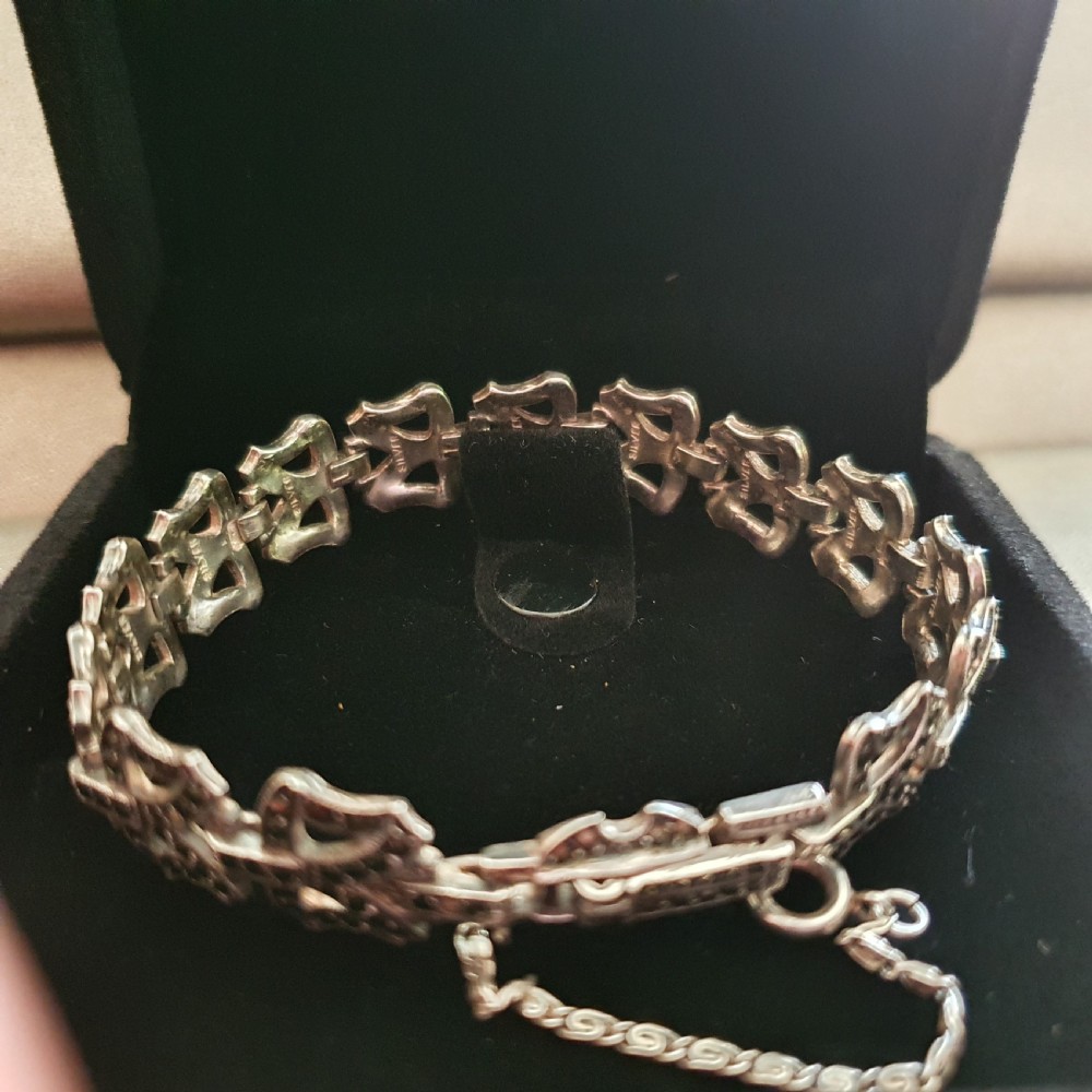 1920s Art Deco Silver Marcasite Bows on Stamped Solid Silver Links Bracelet with Figaro Safety Chain  View XIV
