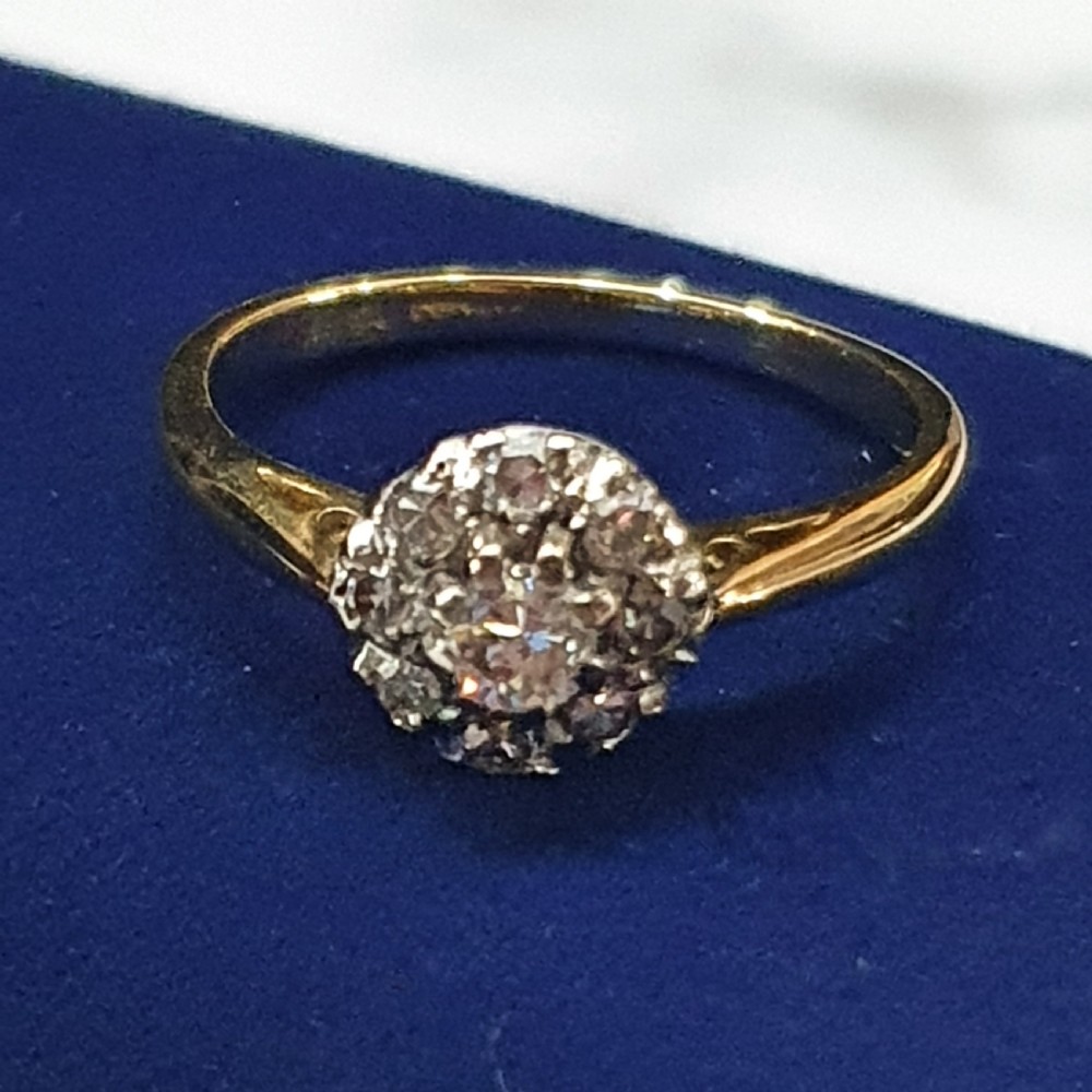 1950s Old Cut Diamond Ring 18 Carat Gold - Size L½ View X